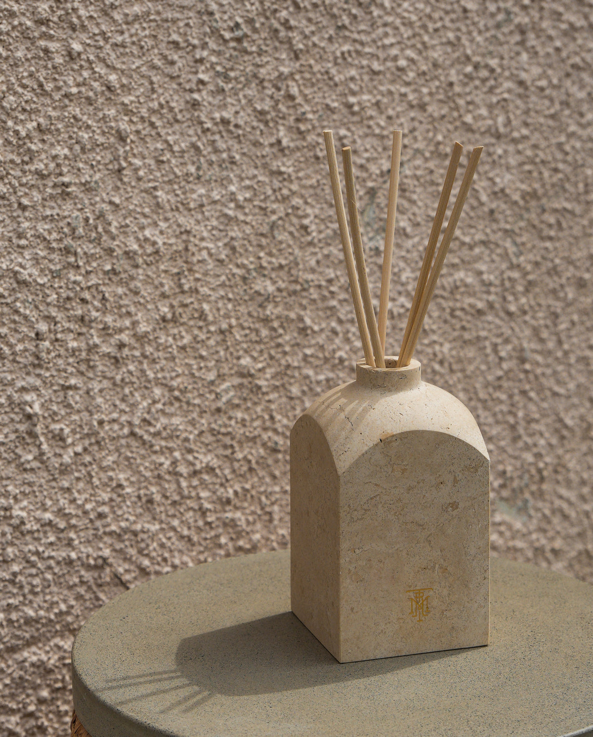 TRIBAL OUD REED DIFFUSER